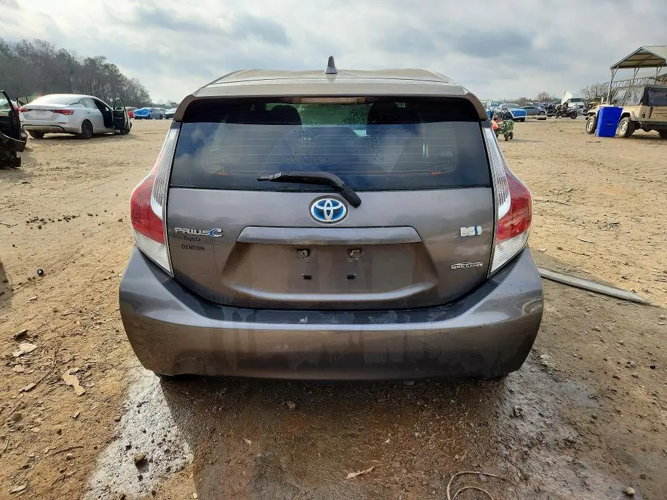 2015 TOYOTA PRIUS C TWO  