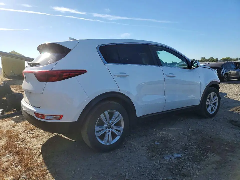 2018 KIA SPORTAGE LX  