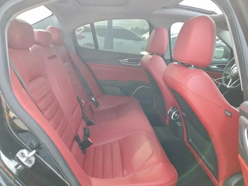 2019 ALFA ROMEO GIULIA TI  