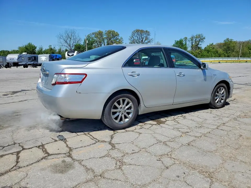 2010 TOYOTA CAMRY HYBRID  
