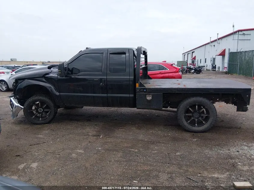 2011 FORD F-250 LARIAT