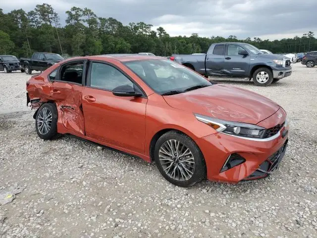 2023 KIA FORTE GT LINE