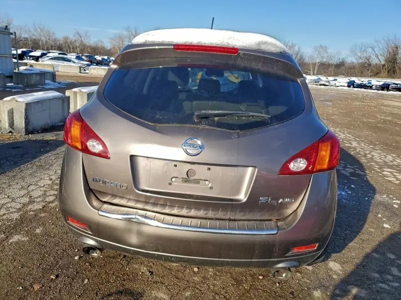 2010 NISSAN MURANO S  