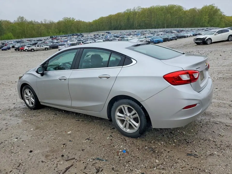 2016 CHEVROLET CRUZE LT  