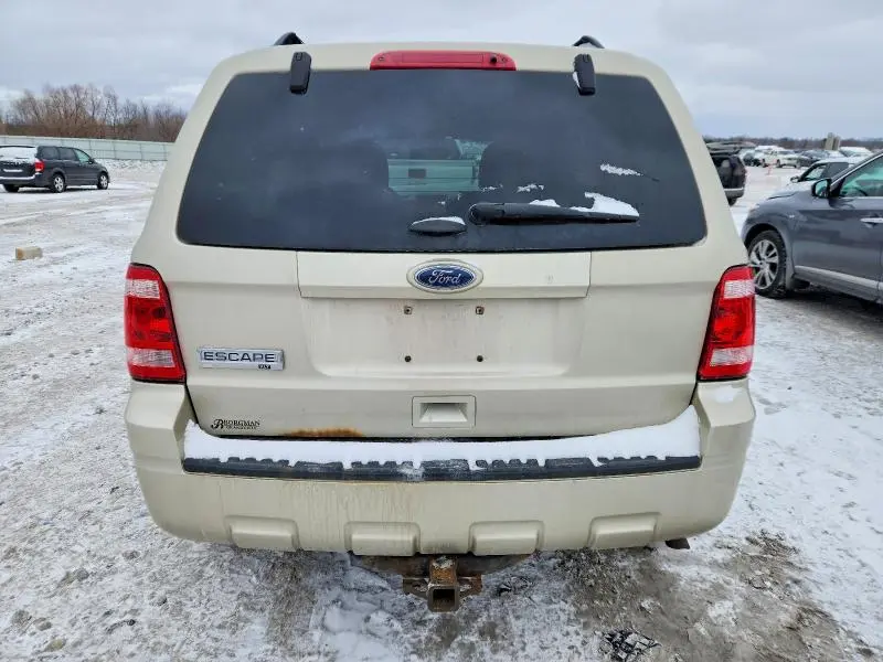 2012 FORD ESCAPE XLT  