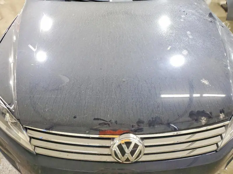 2015 VOLKSWAGEN TOUAREG V6  