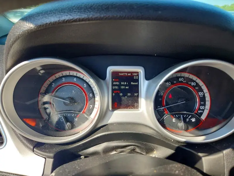 2019 DODGE JOURNEY SE  
