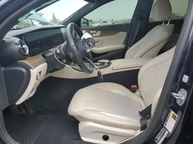 2018 MERCEDES-BENZ E 300  