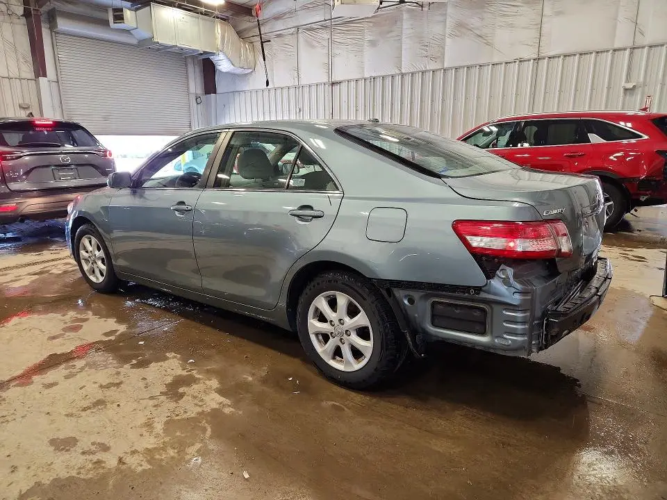 2011 TOYOTA CAMRY LE  