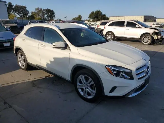2015 MERCEDES-BENZ GLA 250 4MATIC  