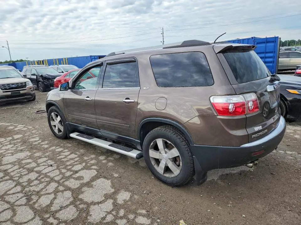 2011 GMC ACADIA SLT-2  