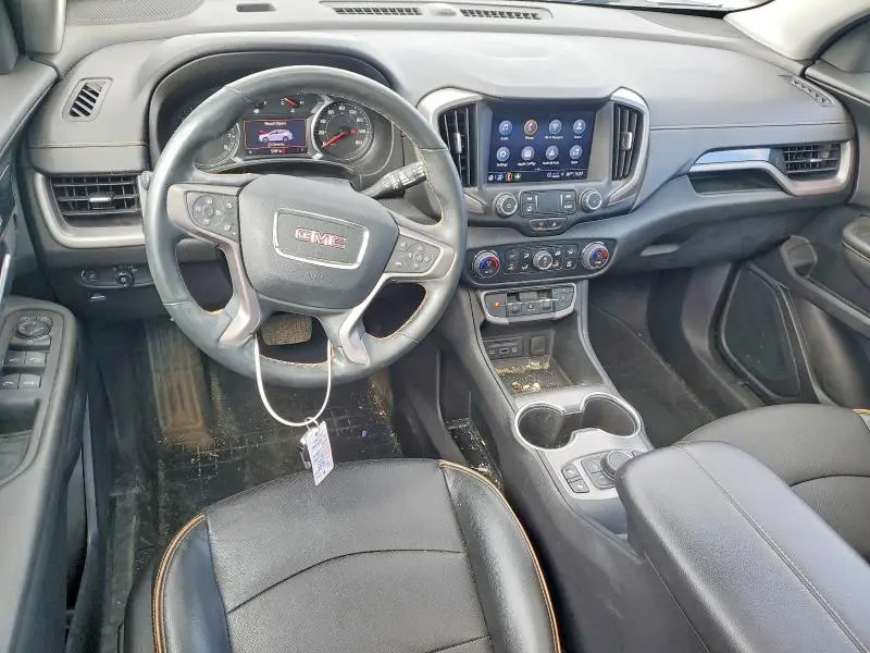 2023 GMC TERRAIN AT4  