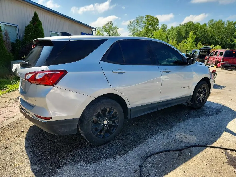 2018 CHEVROLET EQUINOX LS  