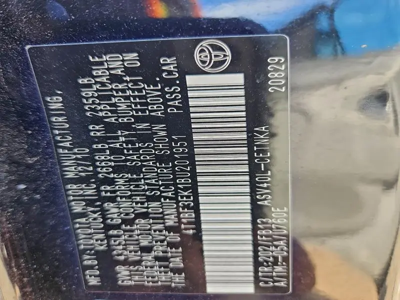 2011 TOYOTA CAMRY BASE  