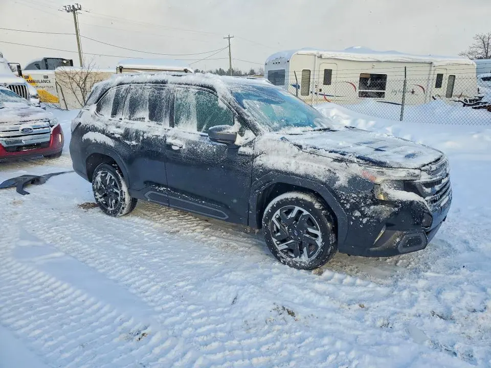 2025 SUBARU FORESTER LIMITED  