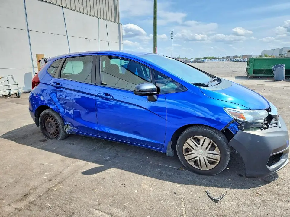 2018 HONDA FIT LX  