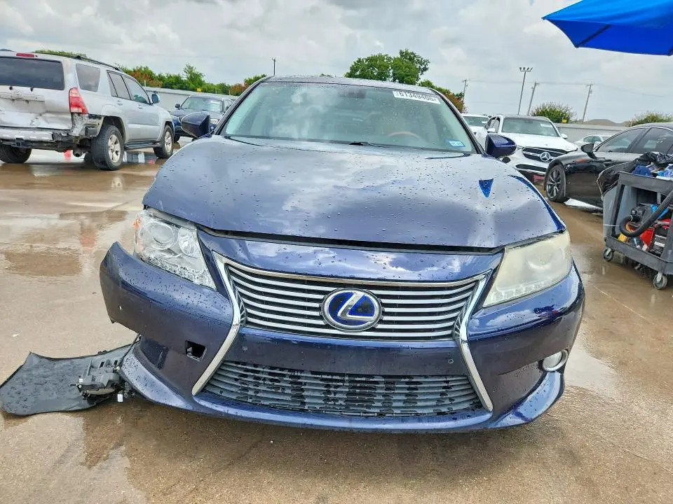 2013 LEXUS ES 300H  