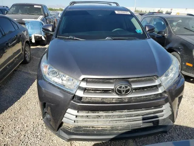 2018 TOYOTA HIGHLANDER LE  