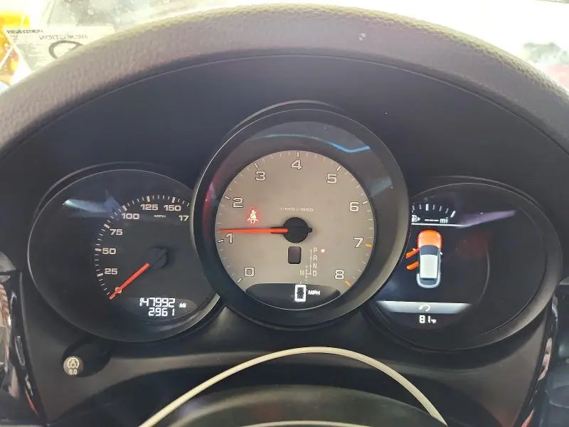 2015 PORSCHE MACAN S  