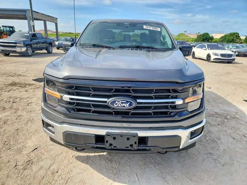 2025 FORD F150 XLT  