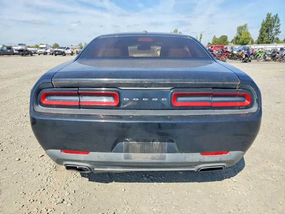 2015 DODGE CHALLENGER SXT  
