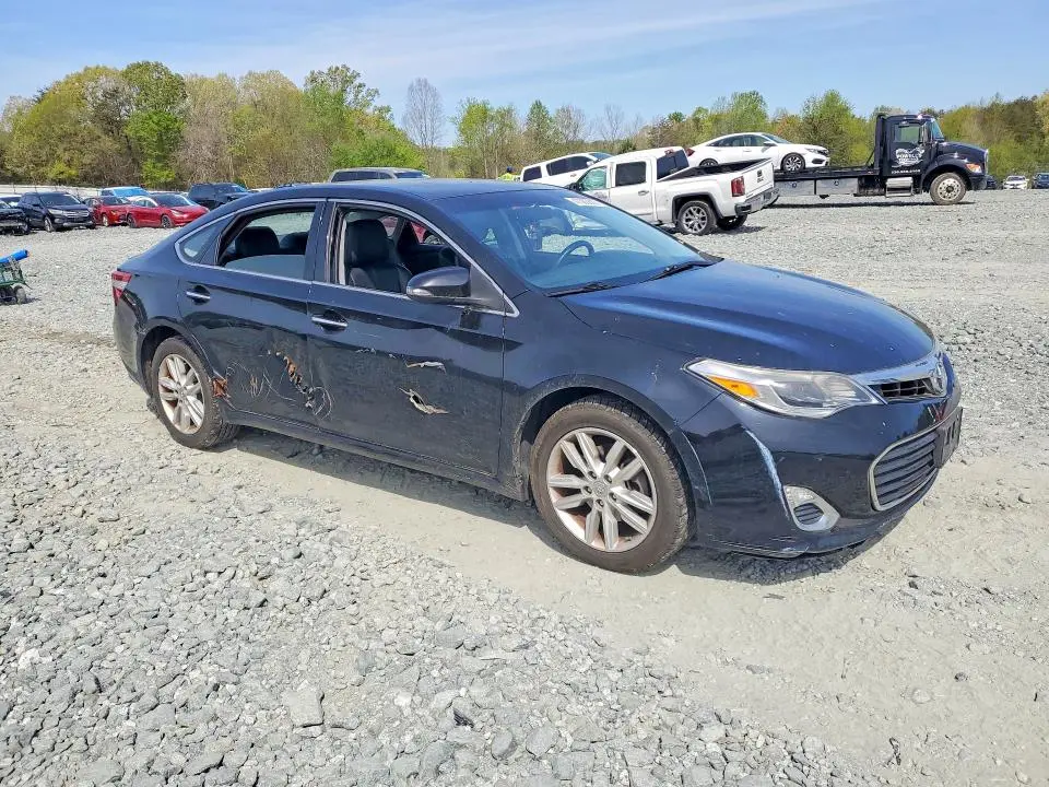 2013 TOYOTA AVALON XLE  