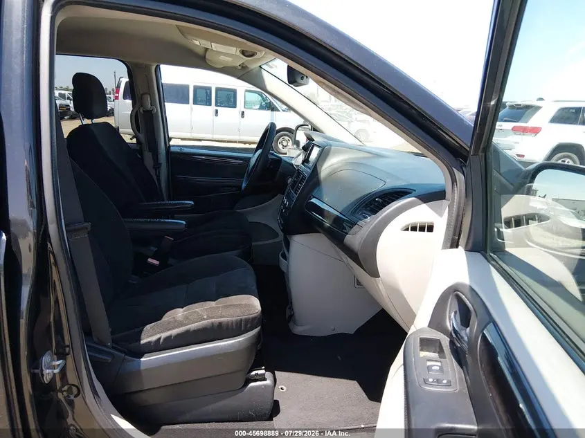 2018 DODGE GRAND CARAVAN SE