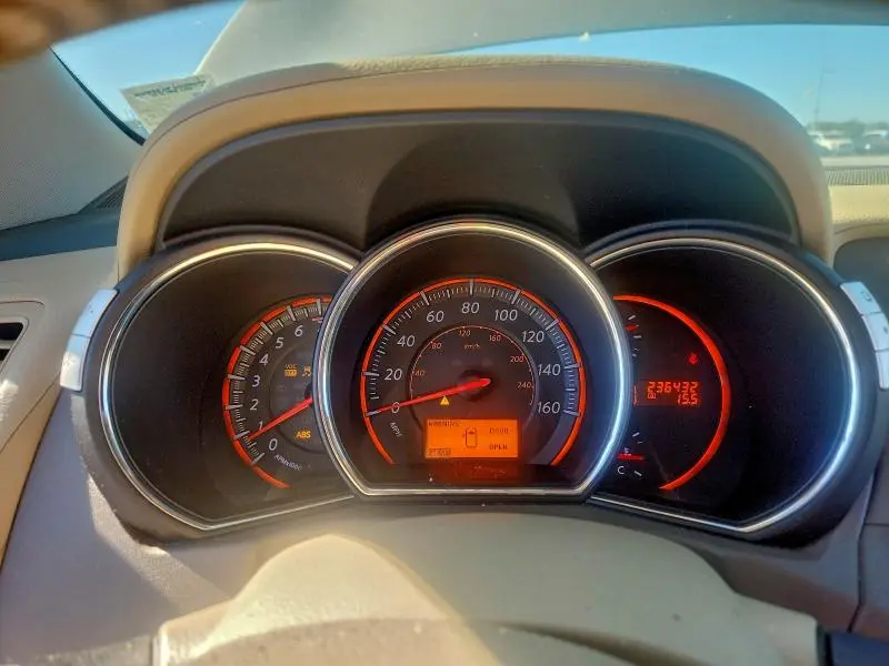 2010 NISSAN MURANO S  