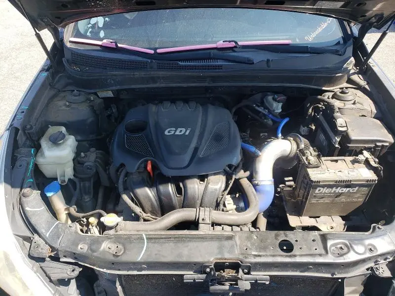 2013 HYUNDAI SONATA SE  