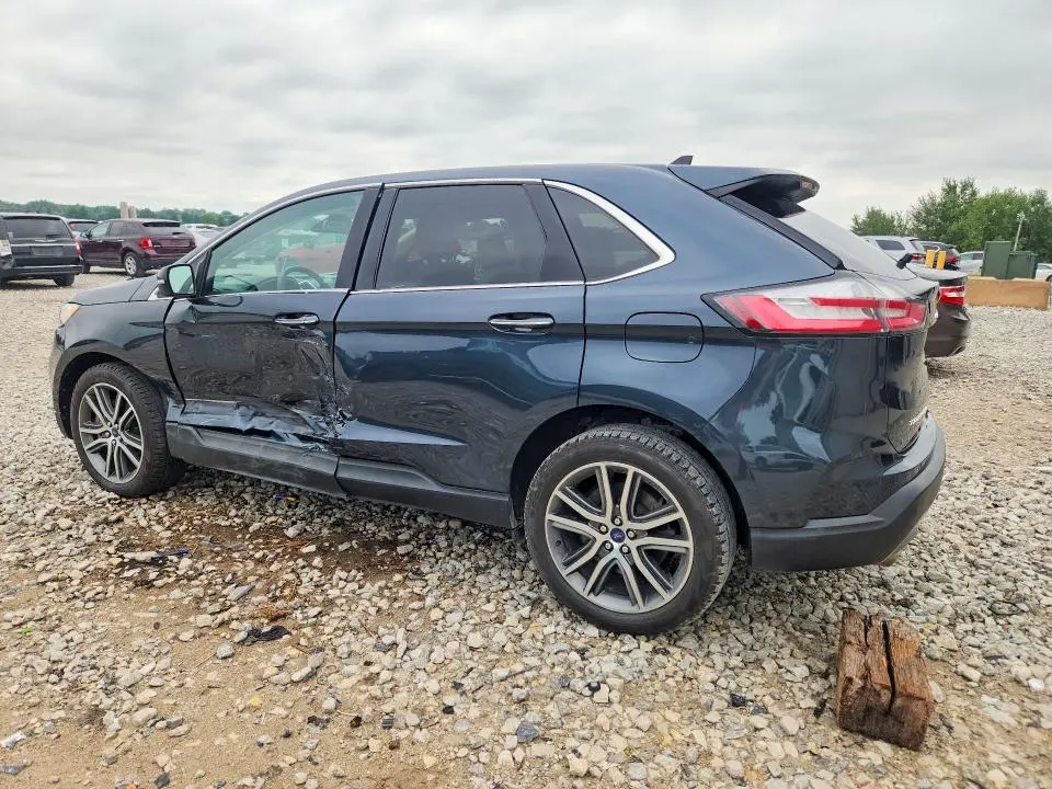 2022 FORD EDGE TITANIUM  