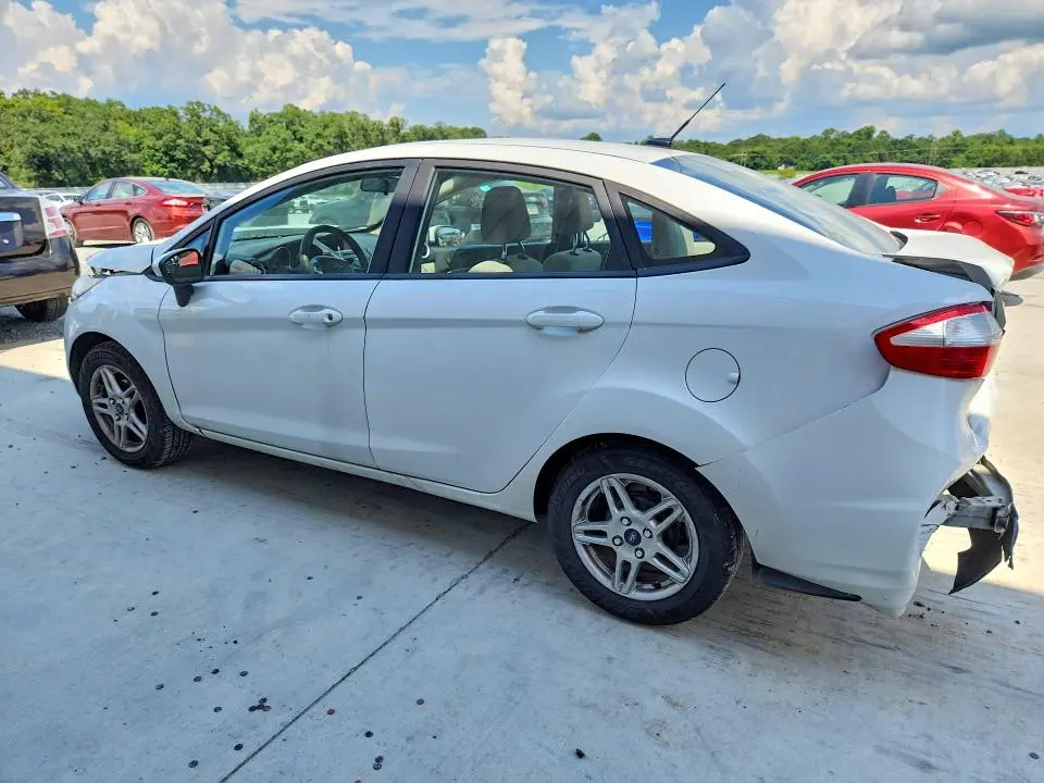2019 FORD FIESTA SE  