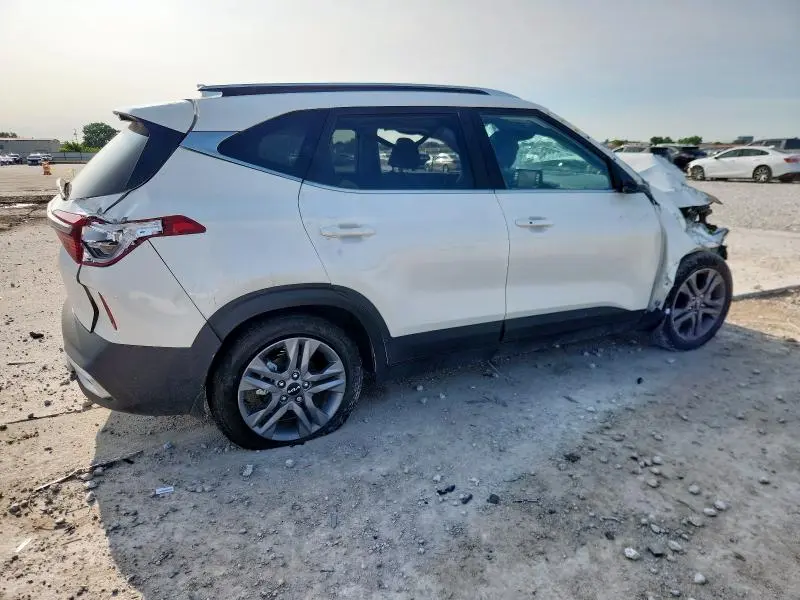 2023 KIA SELTOS S  