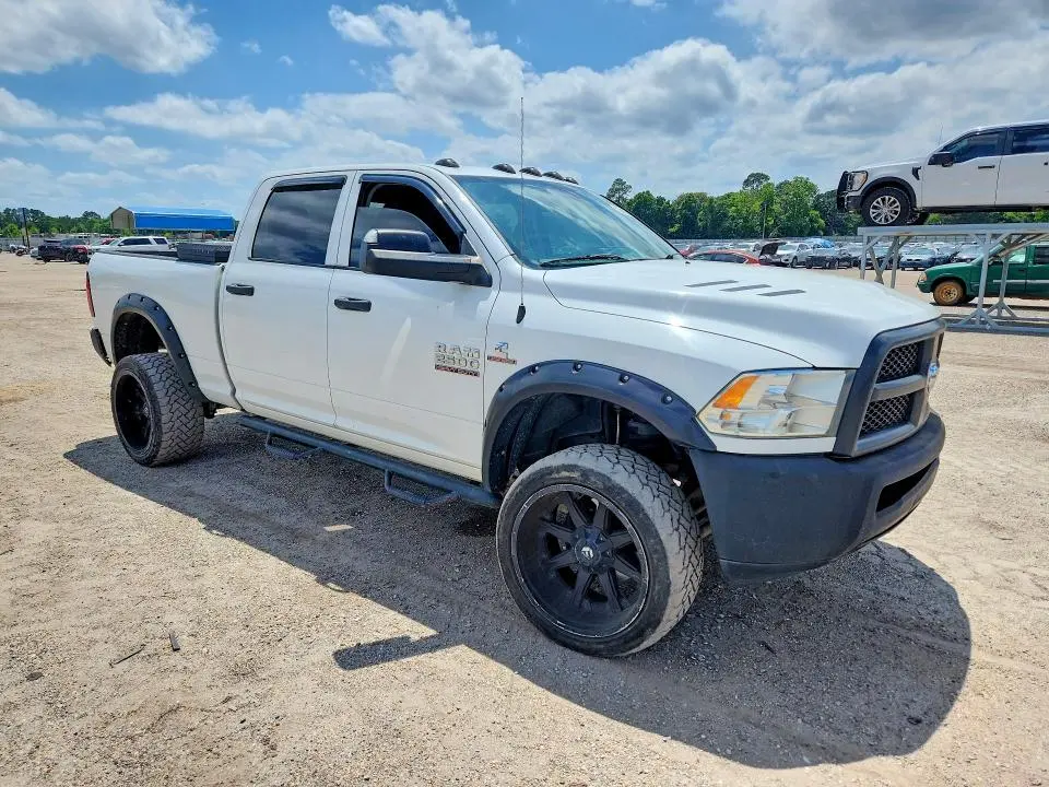 2015 RAM 2500 ST  