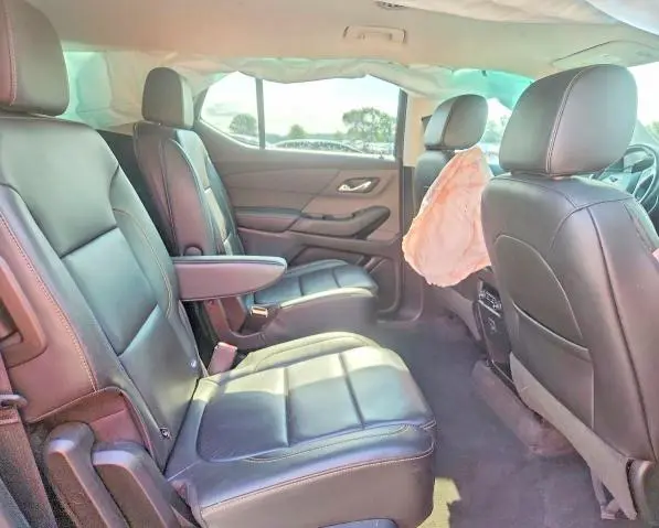 2020 CHEVROLET TRAVERSE LT  
