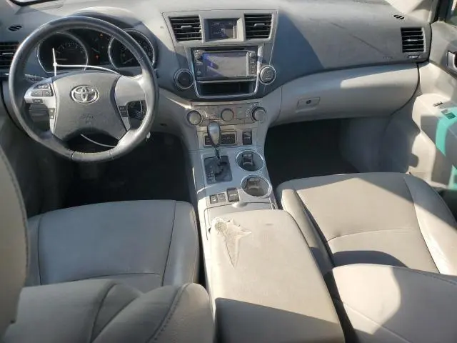 2013 TOYOTA HIGHLANDER BASE  