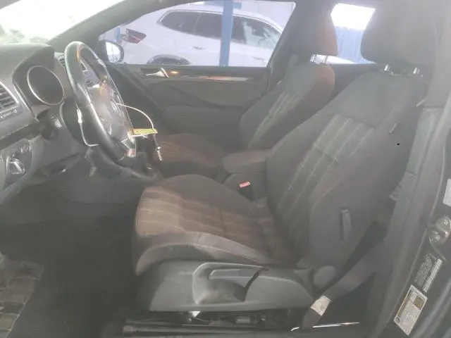 2010 VOLKSWAGEN GTI   