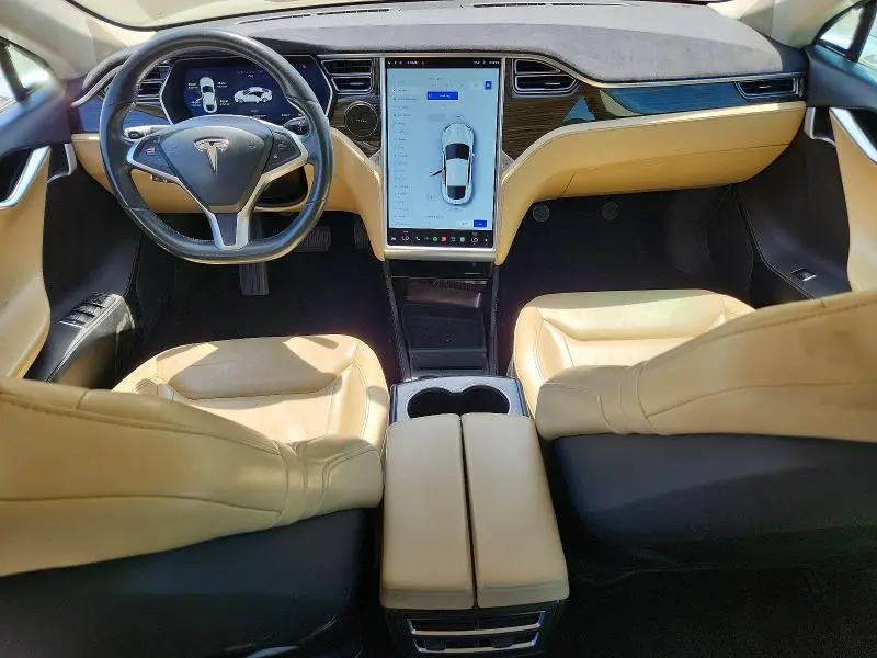 2015 TESLA MODEL S   