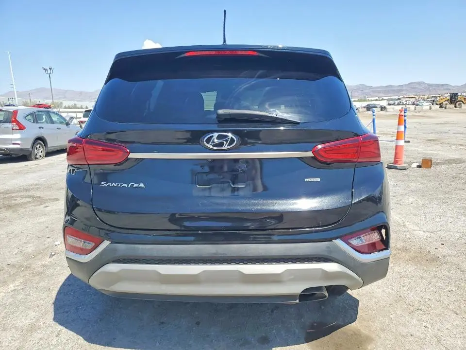 2020 HYUNDAI SANTA FE SE  