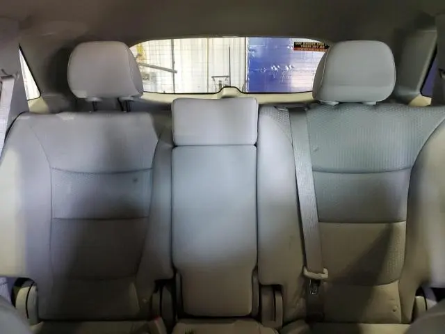 2012 KIA SORENTO BASE  
