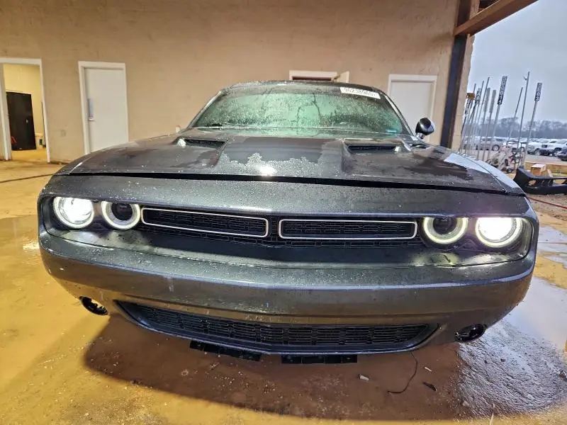 2016 DODGE CHALLENGER SXT  