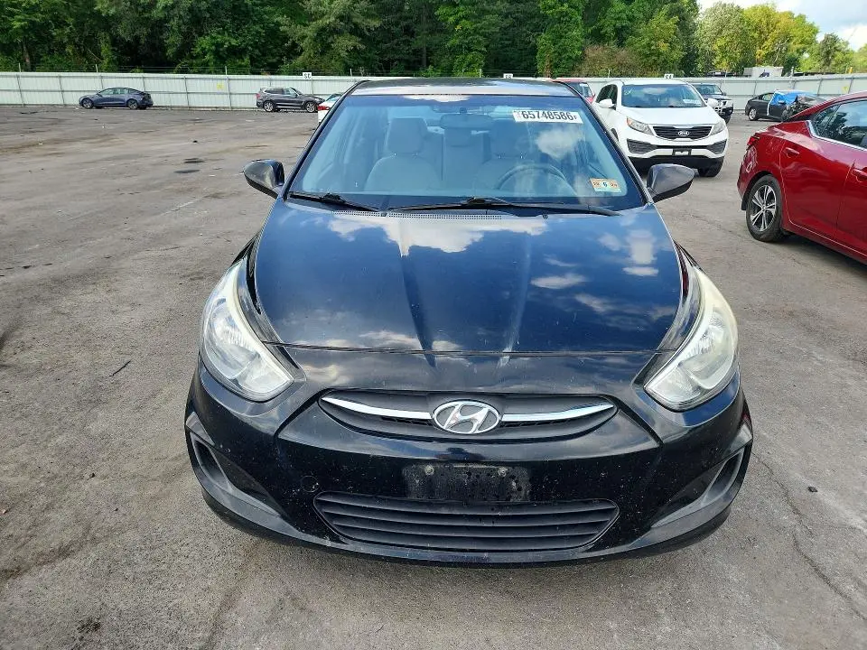 2015 HYUNDAI ACCENT GLS  