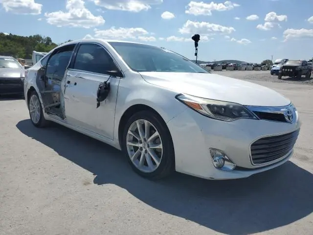 2015 TOYOTA AVALON XLE