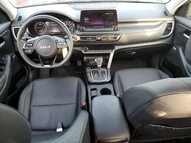 2023 KIA SELTOS SX