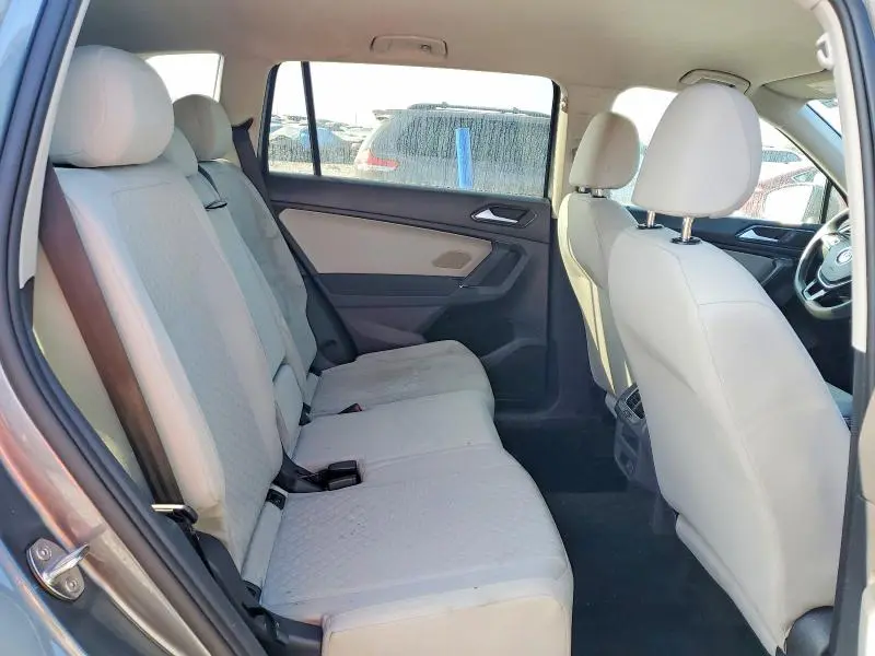 2018 VOLKSWAGEN TIGUAN S  