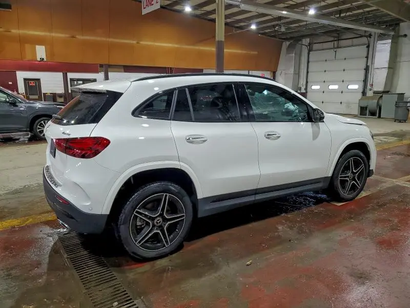 2025 MERCEDES-BENZ GLA 250 4MATIC  