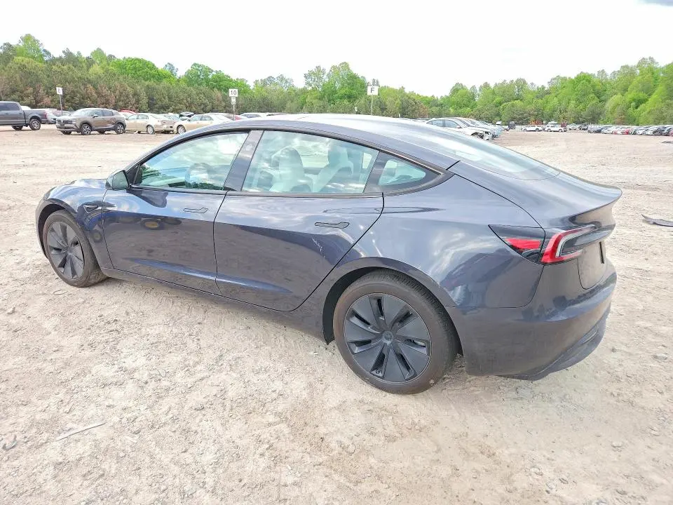 2024 TESLA MODEL 3   