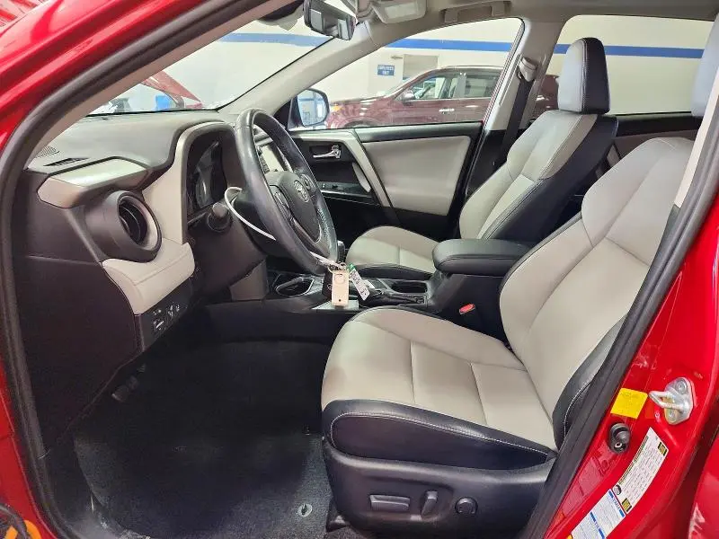 2017 TOYOTA RAV4 LIMITED  