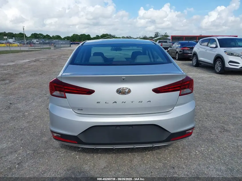 2019 HYUNDAI ELANTRA SE