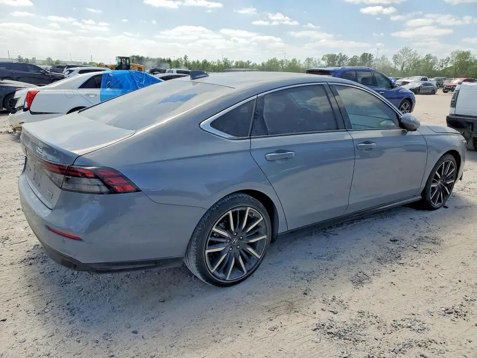 2023 HONDA ACCORD TOURING HYBRID  