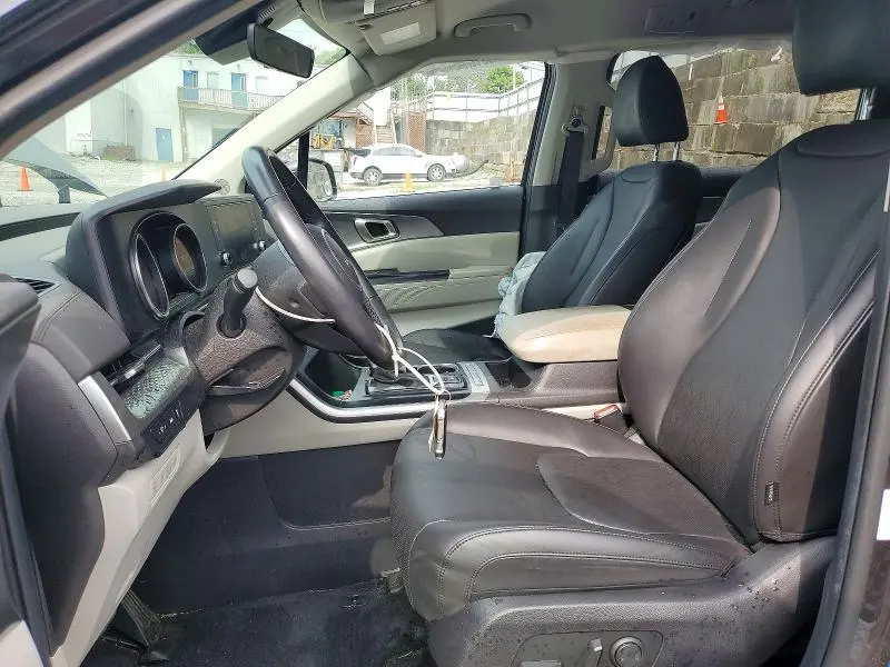 2024 KIA CARNIVAL LX  